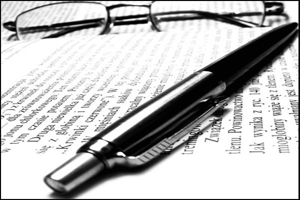 متن انگلیسی رو به فارسی روان ترجمه کنم و متن فارسی رو به انگلیسی دقیق تبدیل کنم