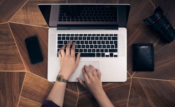 فایل صوتی فارسی شمارو بصورت فایل word و  pdf  تایپ کنم