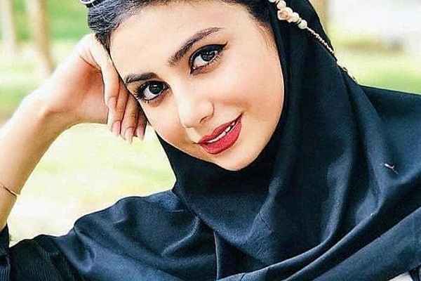تولید محتوای اختصاصی و جذاب برای سئو و حتی ترجمه از سایت های انگلیسی و مجله بزنم