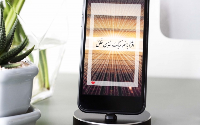 بنر و پوستر شما را به هر صورت که مایل باشید انجام بدهم