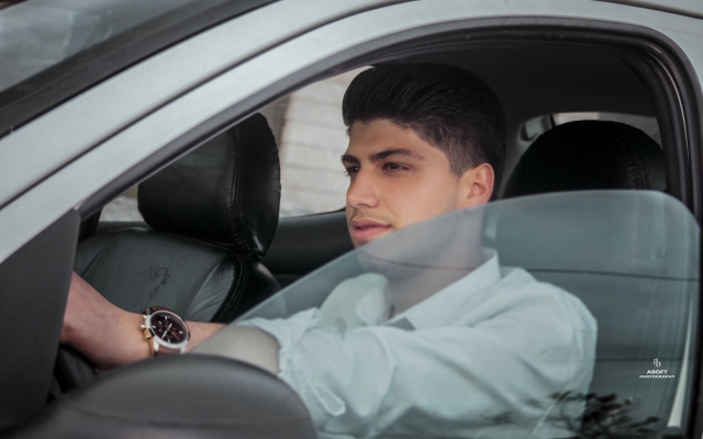 عکسای شمارو اونطوری که میخواید ویرایش و طراحی کنم مثل تنظیم نور.رنگ.ادیت....