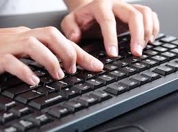 متون ساده و یا دارای شکل یا نمودار و فرمول و جدول  را تایپ کنم.