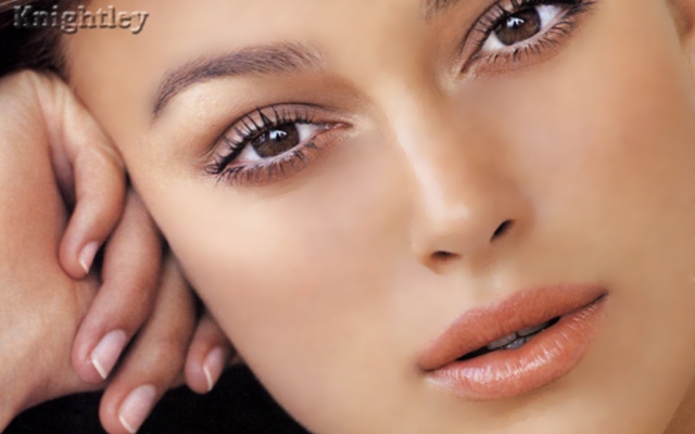 عکس شما  رو  روتوش و  ویرایش کنم  و  با  محیط دیگر  ترکیب کنم