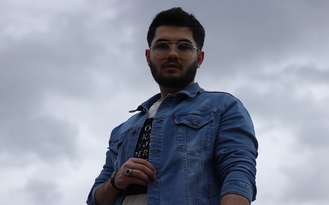انواع ادیت و روتوش روی هر عکسی برای شما انجام بدم