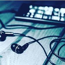 ازفایل وفیلم صوتی یاتصویری متن همراه باعلایم نگارشی وجمله نویسی دقیق اماده کنم