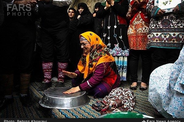 گویندگی در زمینه دوبله انجام دهم