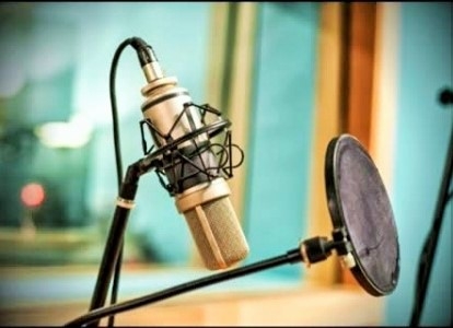 فقط در حجم بالا و پروژه های ساعتی با زمان، هزینه و کیفیت مناسب گویندگی کنم.