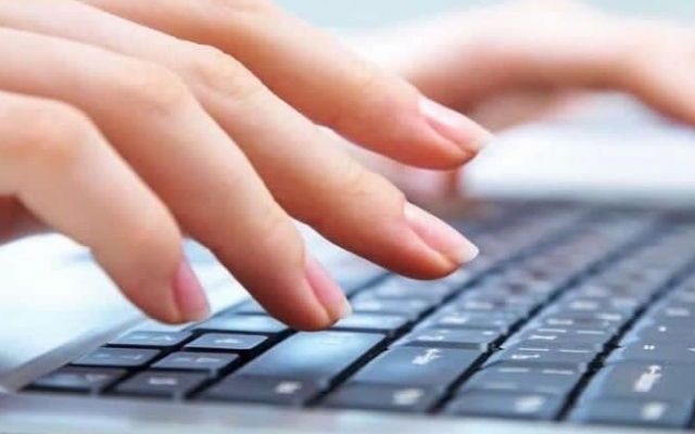 تایپ متن در وورد انجام بدم