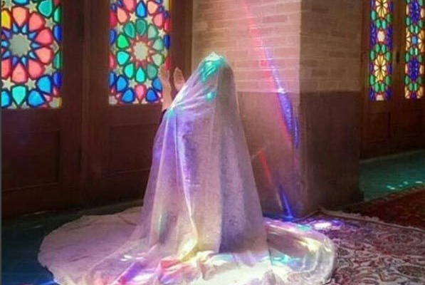 برای اموات و درگذشتگان شما نماز قضا،قرآن و صلوات بخونم