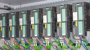 برنامه ها و خدمات plc و اتوماسیون رو انجام بدم
