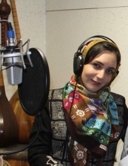 پیام شما را با گویندگی، تیزر، نریشن و دوبله به مخاطبان برسانم. تنها صداست که...