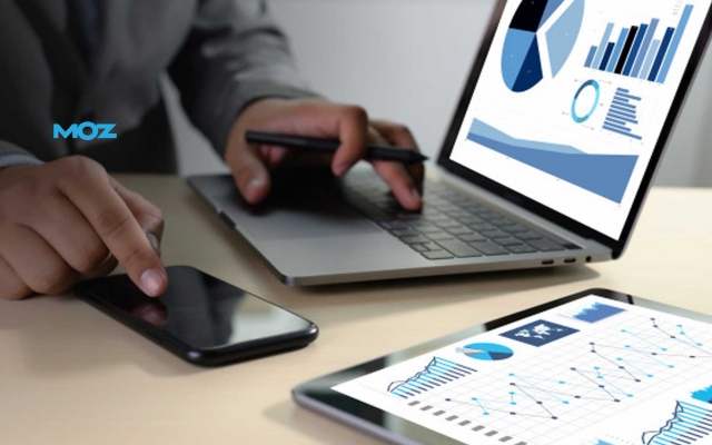 واستون اکانت یکماهه (moz.com (moz pro رو بگیرم.