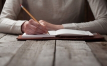 سلیقه-خودتون-داستان-نمایشنامه-مقاله-بنویسم-نیازتون-برآورده